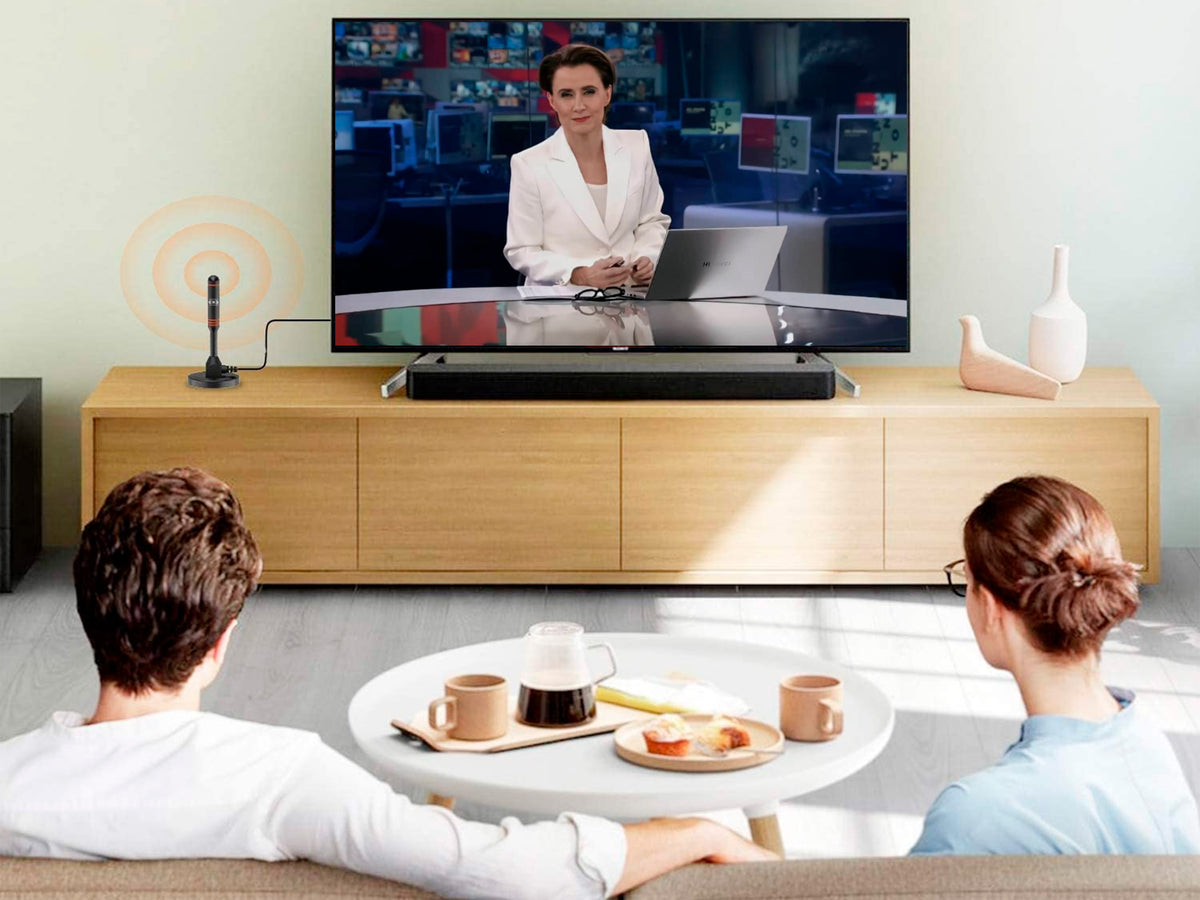 Antena HD de Imán para TV – VHF/UHF, 5 dB de Ganancia, Base Magnética