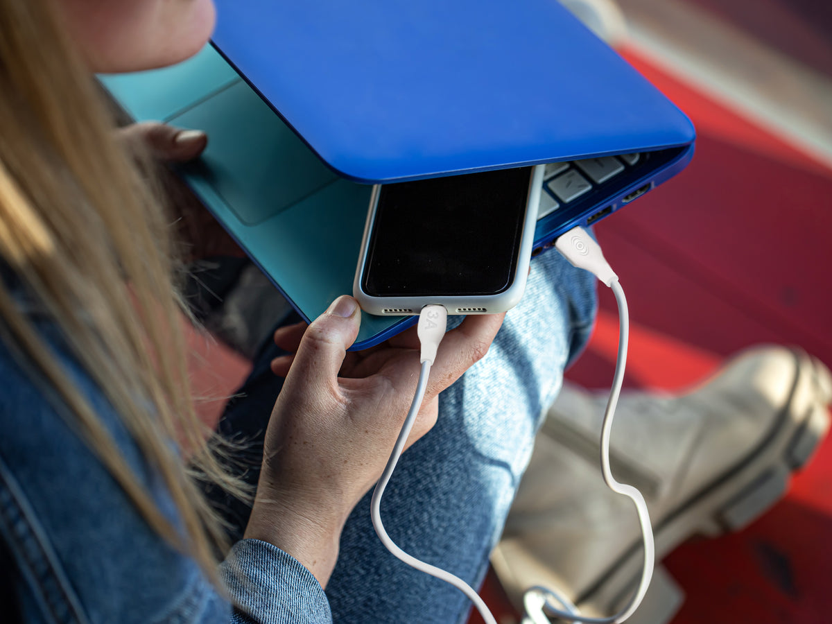 Cable Tipo C a iPhone 30W Carga Rápida Negro