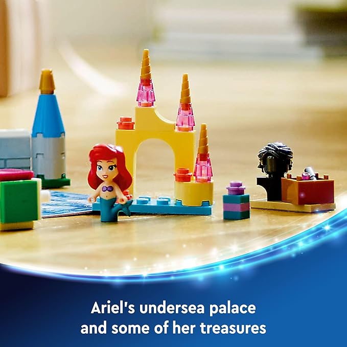 LEGO | Disney Calendario de Adviento 2024 Juguete construible con 5 micropersonajes, Divertido Set de construcción navideño, Regalo para niñas y niños de 5 años en adelante