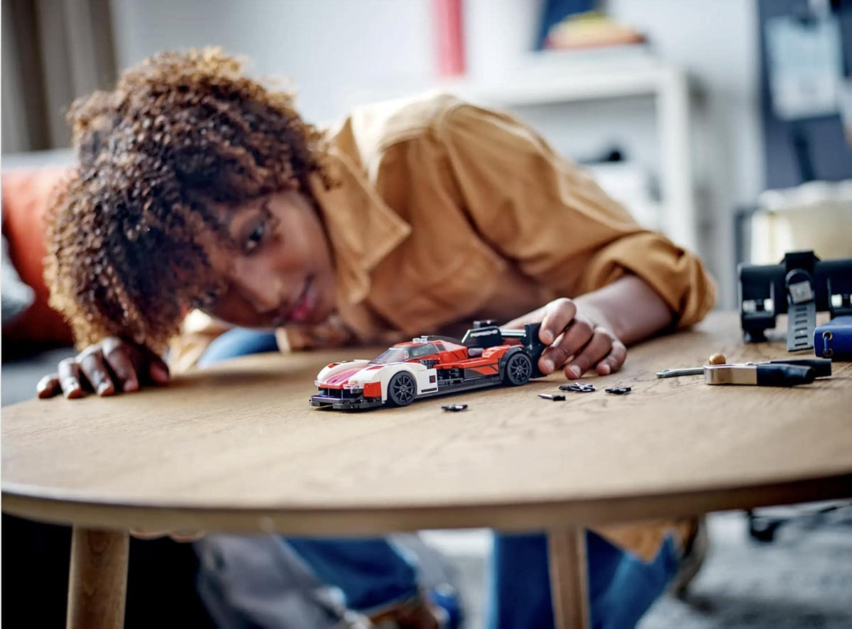 LEGO TBD Speed Champions 76916