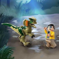 LEGO Jurassic Park Dilophosaurus Embush 76958 - Juego de juguetes de construcción para Jurassic Park 30 aniversario, juguete de dinosaurio con figura de Dino y juguete de coche Jeep; idea de regalo para nietos y niños a partir de 6 años